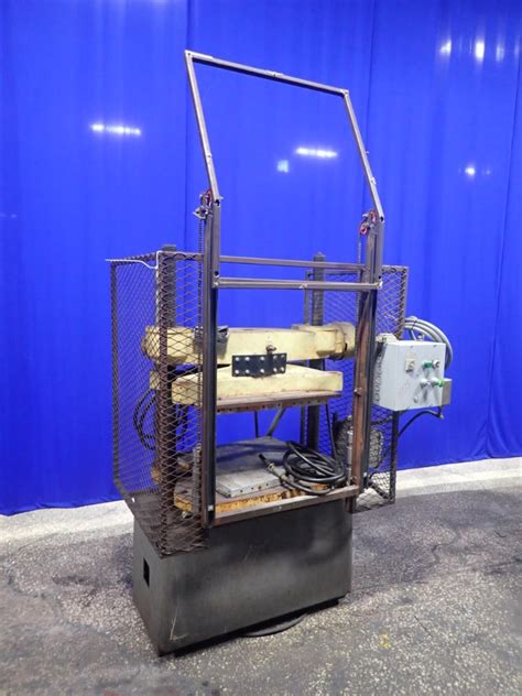 used tinius olsen tensile tester